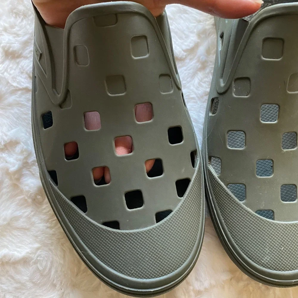 Vans Men's Slip On TRK Rubber Shoes Size 13 Green Water Trail Hiking Beach River